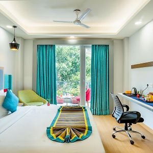 Inde Hotel Golf Course Extension, Gurgaon